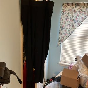 Black dress pants.  2XL.      OH! Mamma